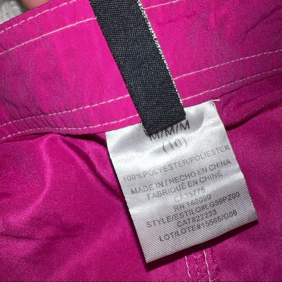 Point Zero Swimsuit Set - Picture 6 of 12